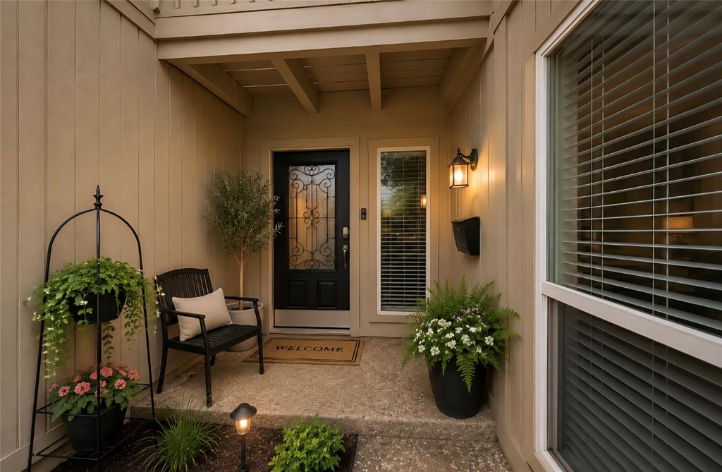 Oak Shadows Townhomes - Residential