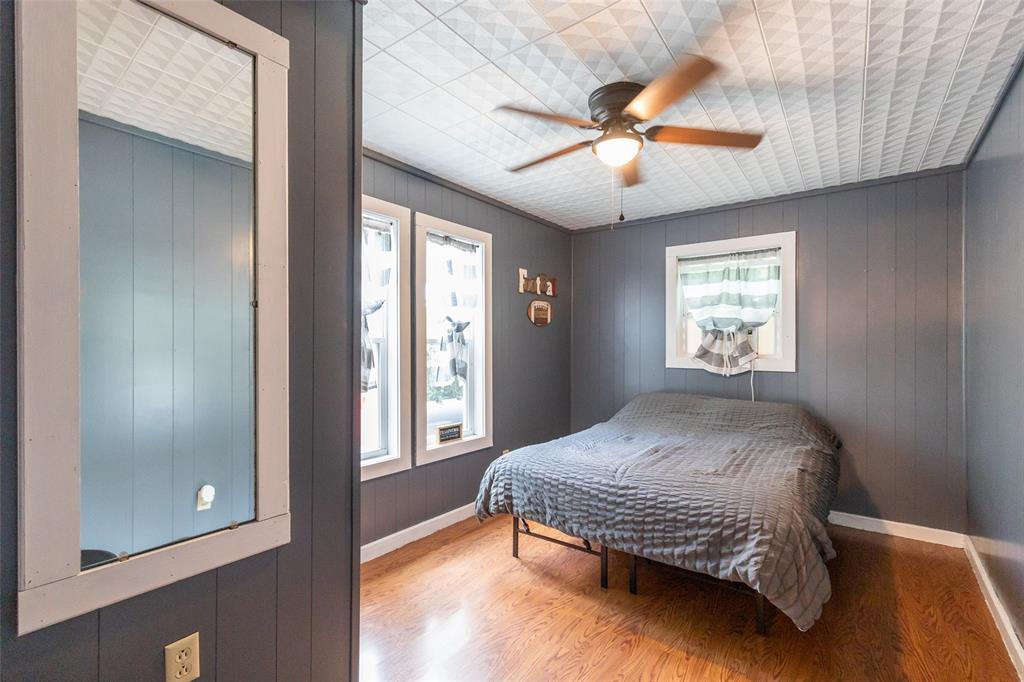 T & P Rr Co Lands Surv #7 - Residential