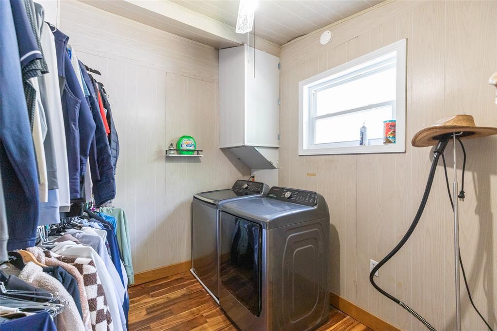 T & P Rr Co Lands Surv #7 - Residential