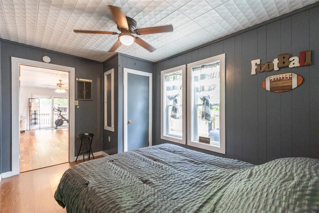 T & P Rr Co Lands Surv #7 - Residential