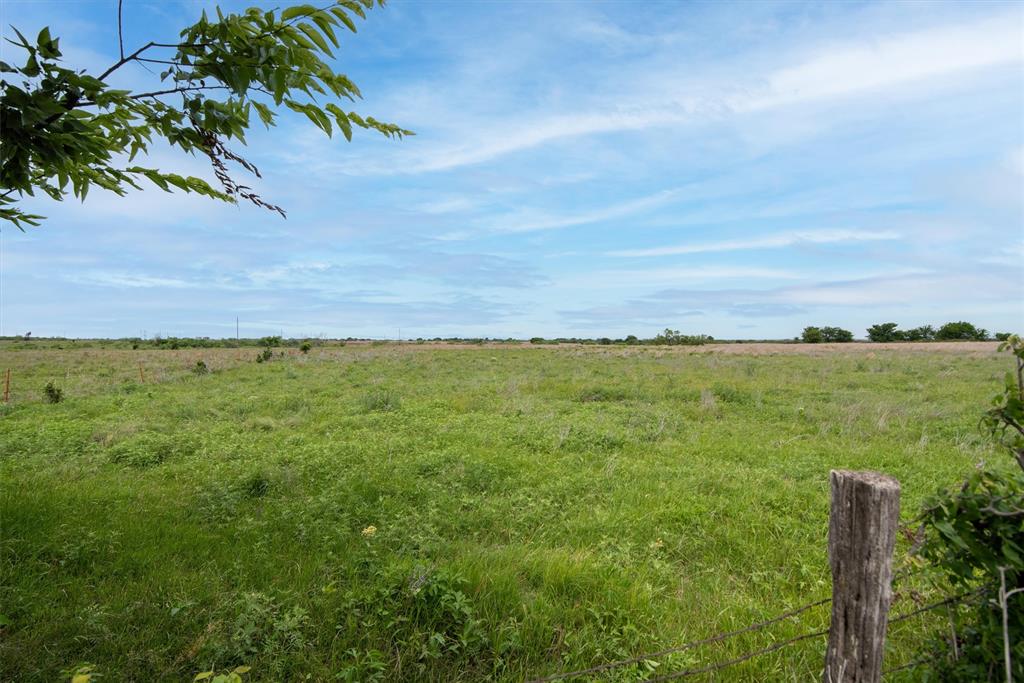 Robertson - Land
