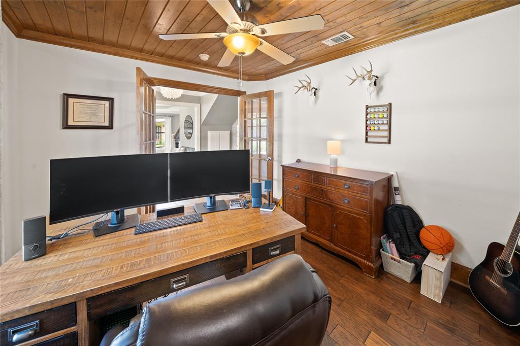 Emerald Bay - Residential