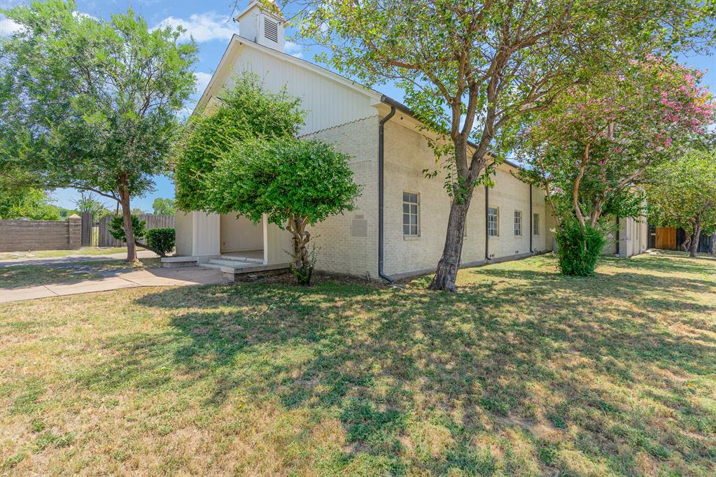 A K Lucas Homestaed - Residential Income