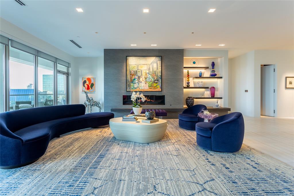 Stoneleigh Residences - Residential