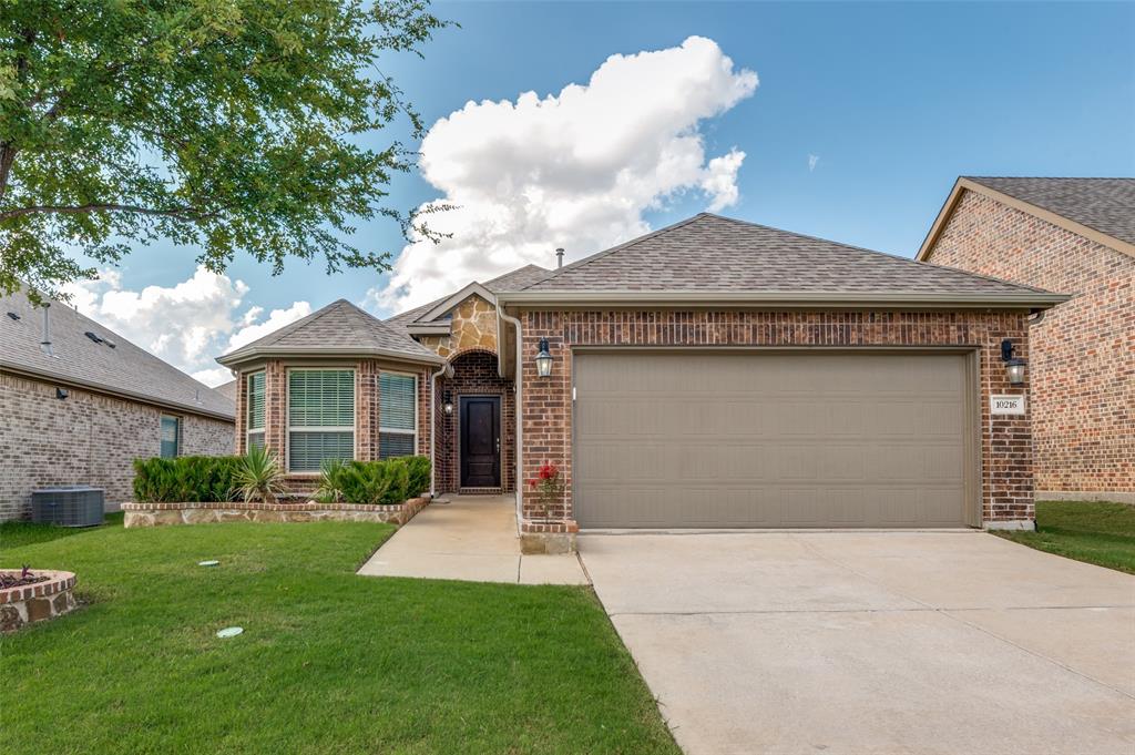 Charming and Modern Home in Prime McKinney Location, Zoned for Highly Rated Prosper ISD – Move-In Ready!  
The newly remodeled home has new fresh paint and carpet throughout, delivering a bright, clean, and modern feel the moment you step in. This beautiful home features stunning landscaped stone edging that creates exceptional curb appeal. The spacious primary suite offers a dual-sink vanity, a relaxing soaking tub, and a generous walk-in closet. Three additional bedrooms offer flexible space for guests, a home office, or hobbies. The open kitchen features beautiful cabinets, elegant granite countertops, and a full suite of stainless-steel appliances, such as a microwave, oven, gas stove, refrigerator, dishwasher, washer, and dryer, making this home really move-in ready.  Enjoy Texas evenings on the covered patio, which overlooks a private, fenced backyard, perfect for entertaining or relaxing. This property, conveniently located near US-380, shopping, dining, and entertainment, provides the ideal combination of comfort, convenience, and value.