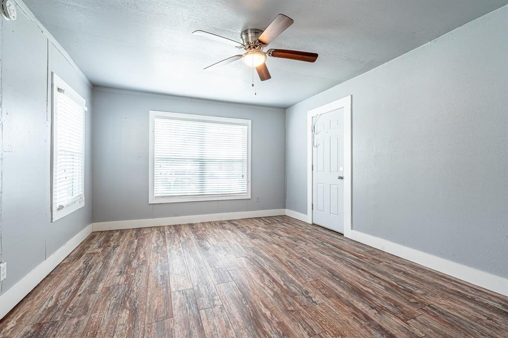 ----- - Commercial Sale