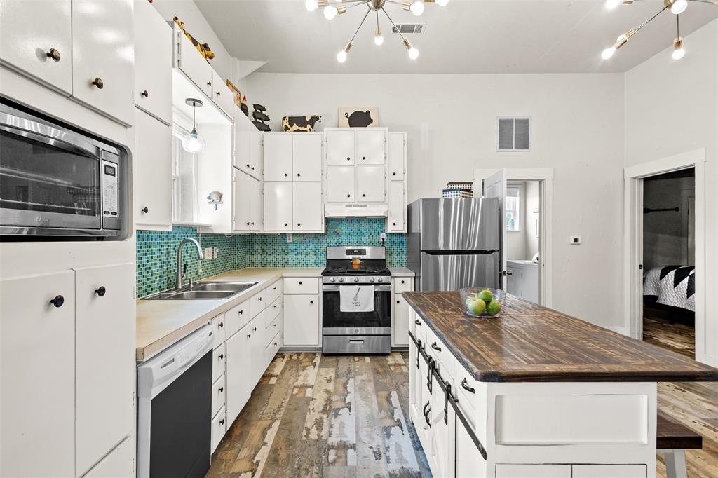 Meadowlark - Residential