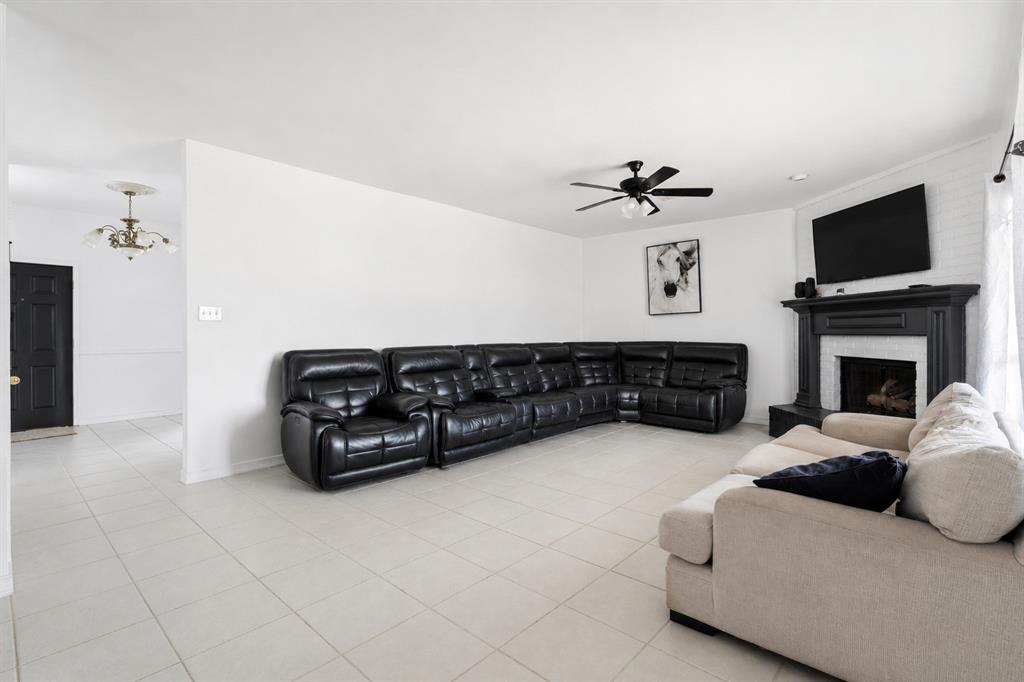 Everglade Park Sec 07 Ph 01 - Residential