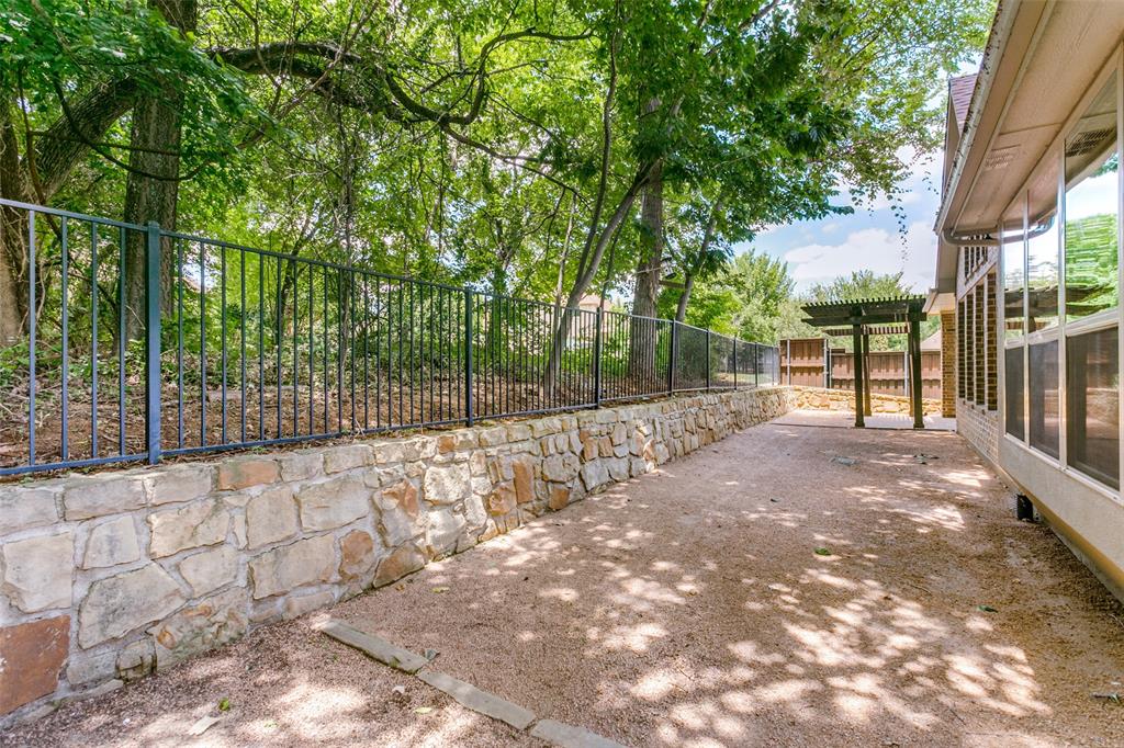 Stone Bridge Oaks - Residential