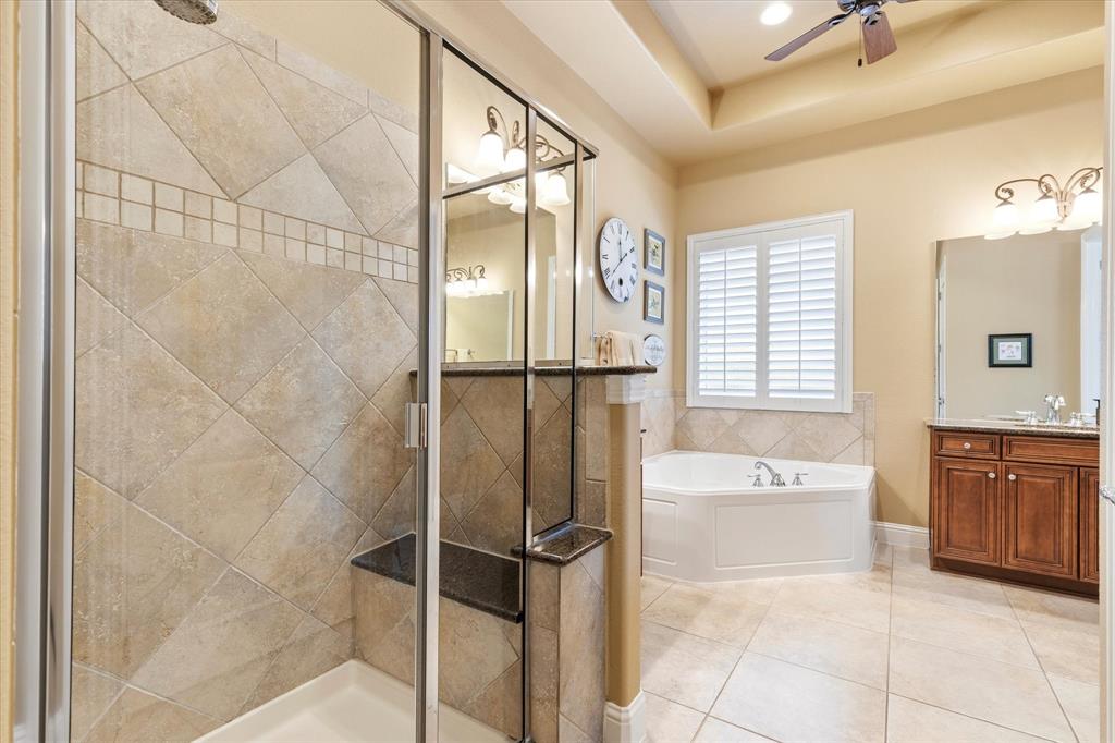 Frisco Lakes By Del Webb Villa - Residential