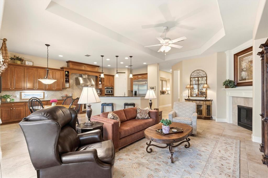 Frisco Lakes By Del Webb Villa - Residential