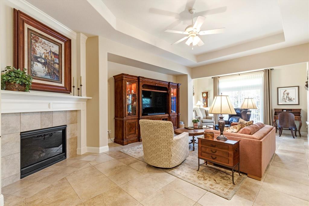 Frisco Lakes By Del Webb Villa - Residential