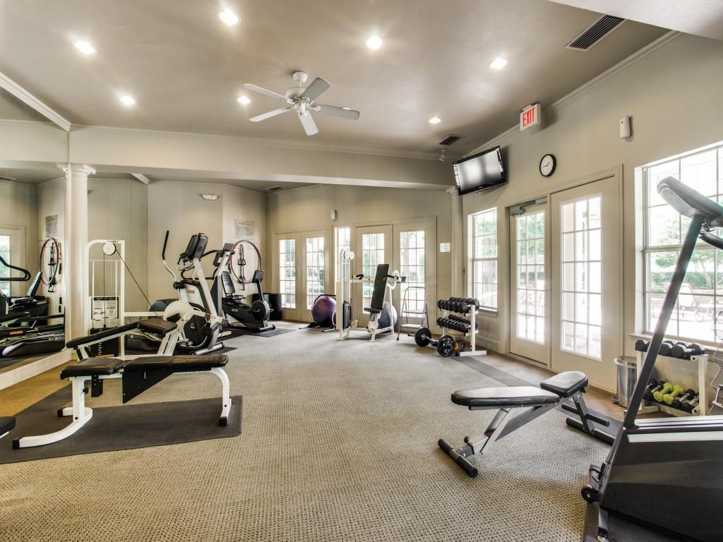 Wyndemere Condo - Residential