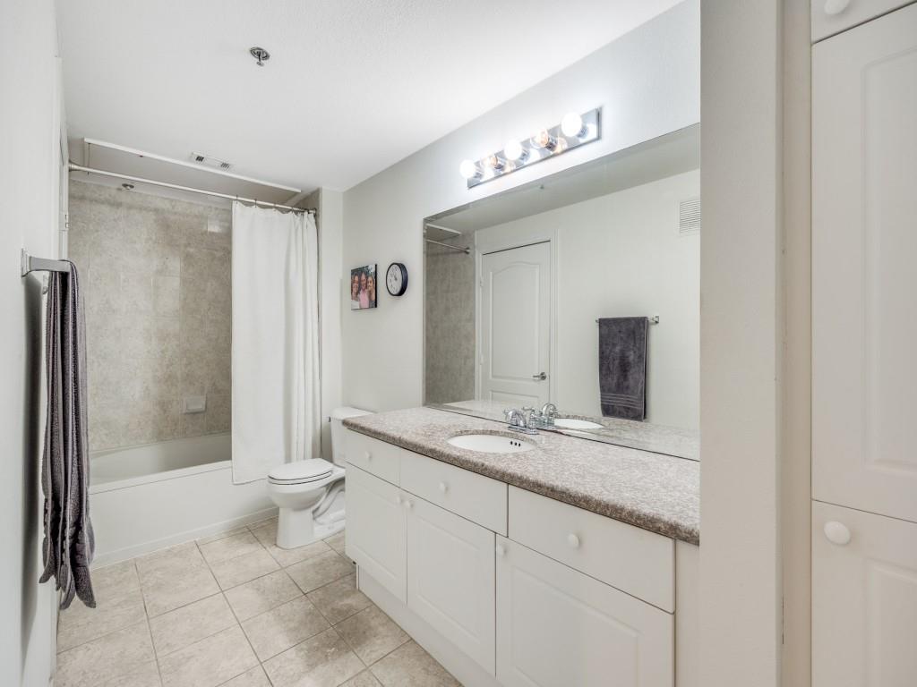 Wyndemere Condo - Residential
