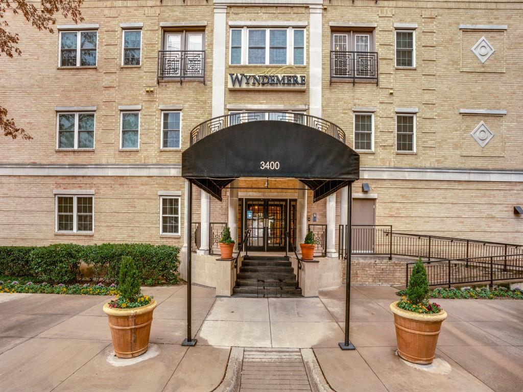 Wyndemere Condo - Residential