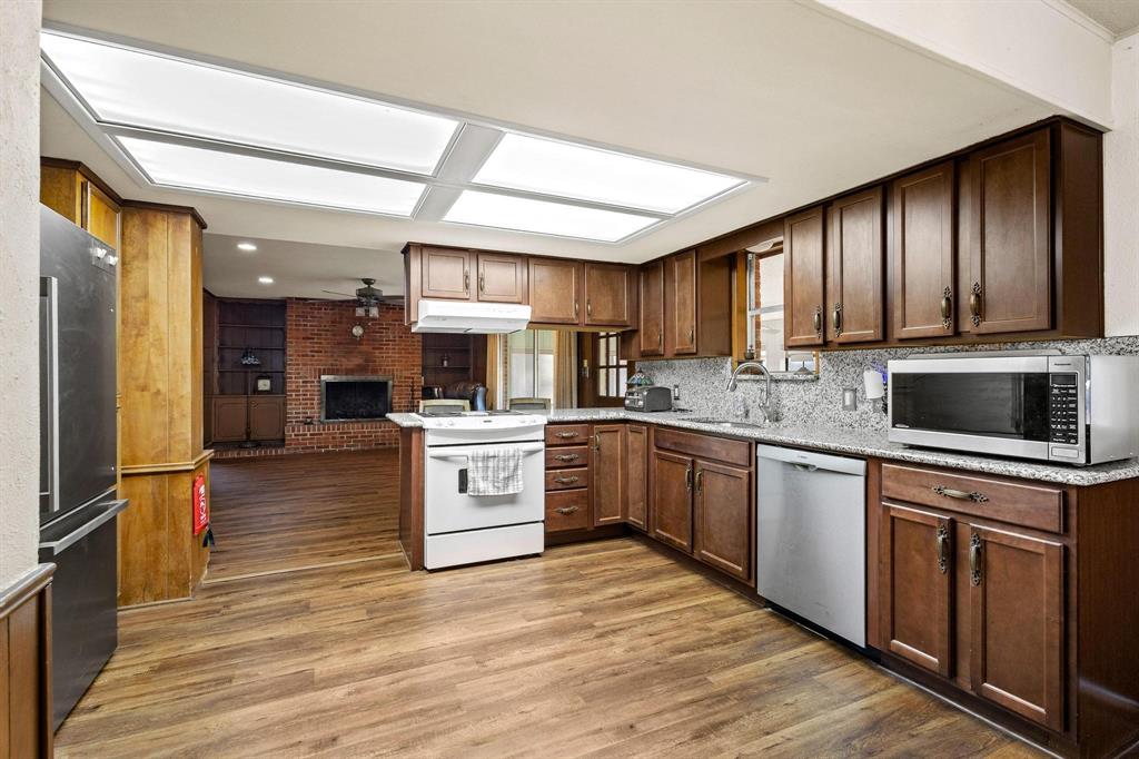 Simms B B - Residential