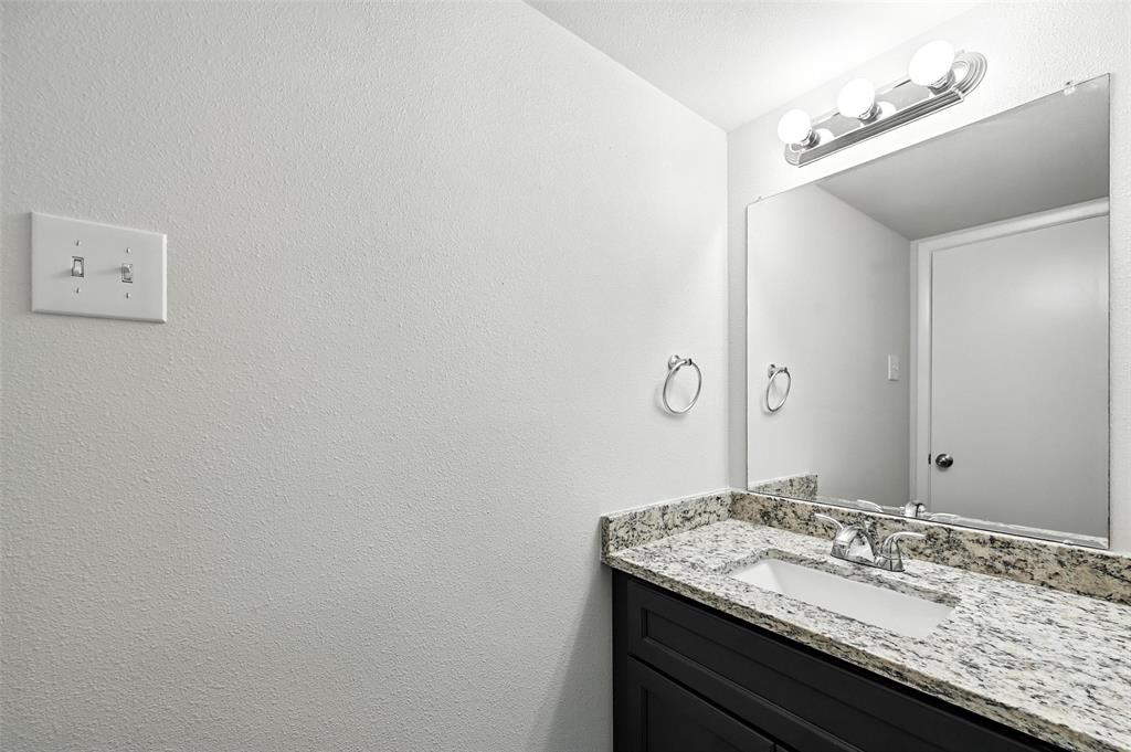 Preston Oaks Crossing Condos 01 & 02 - Residential