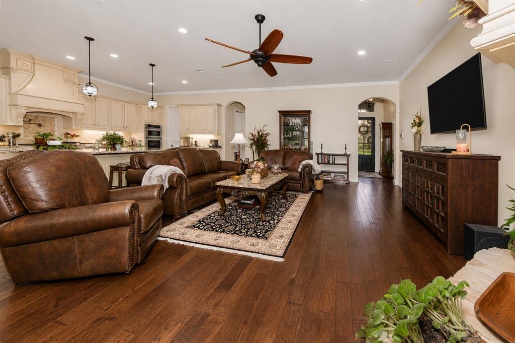 Resort On Eagle Mountain Lake - Residential