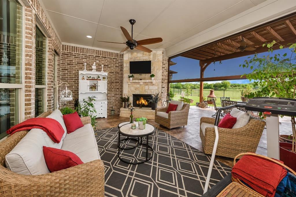 Resort On Eagle Mountain Lake - Residential