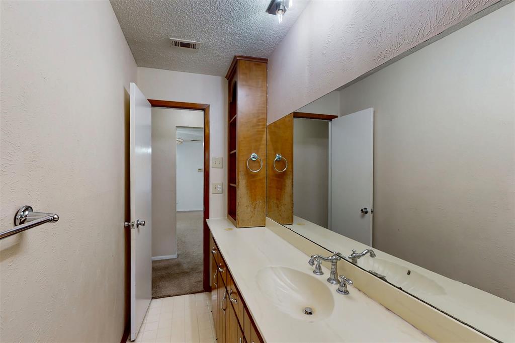 Oak Creek Estates - Residential