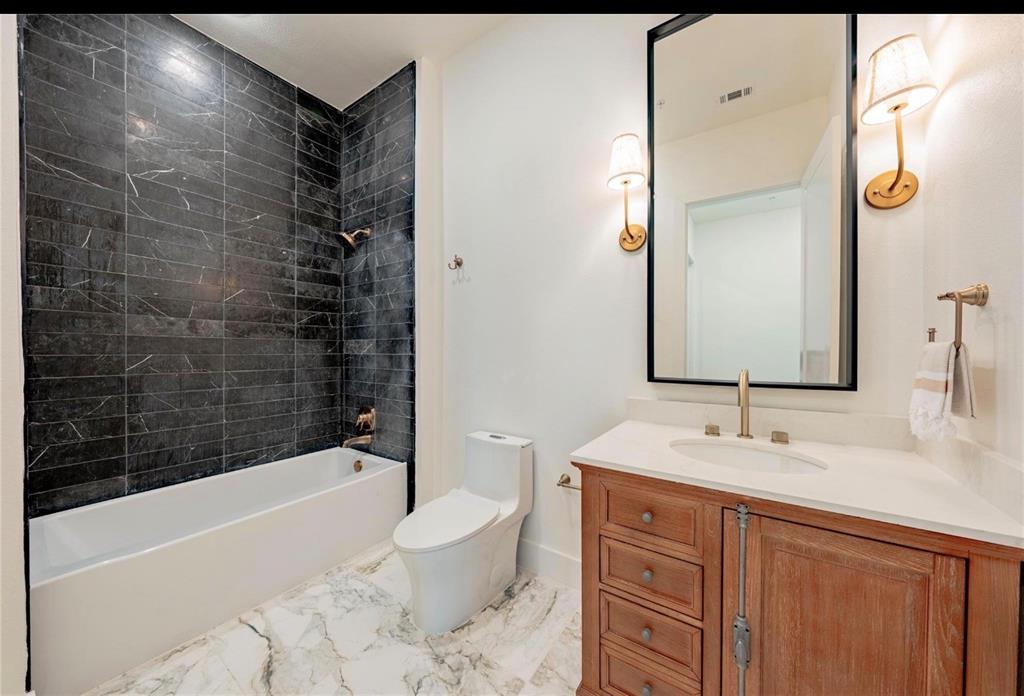 Watersedge At Lake Ray Hubbard - Residential