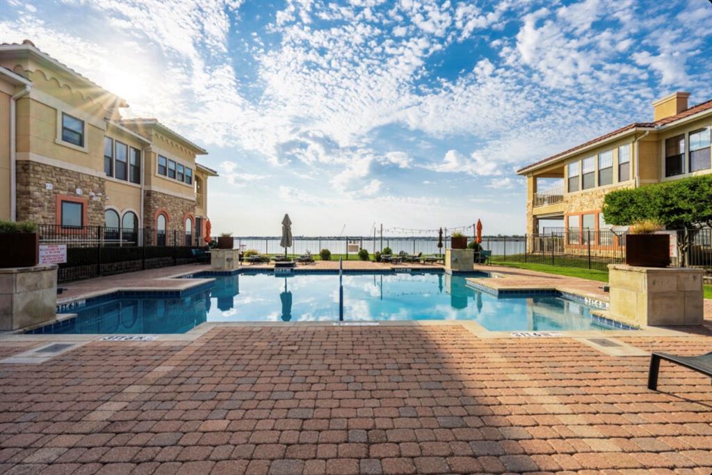 Watersedge At Lake Ray Hubbard - Residential