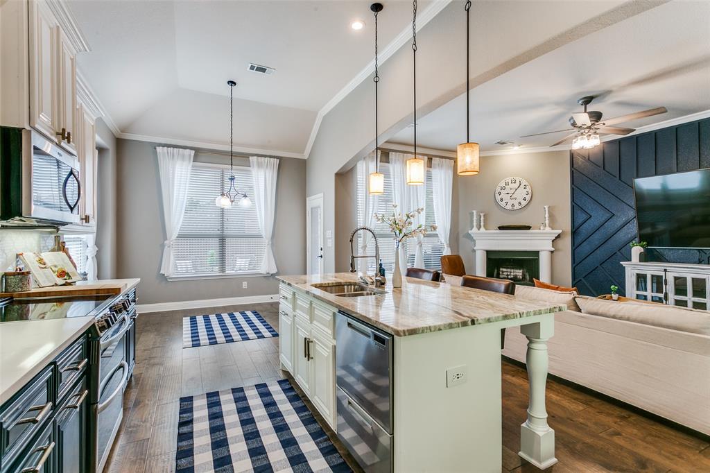 Woodridge Estates Ph Two - Residential