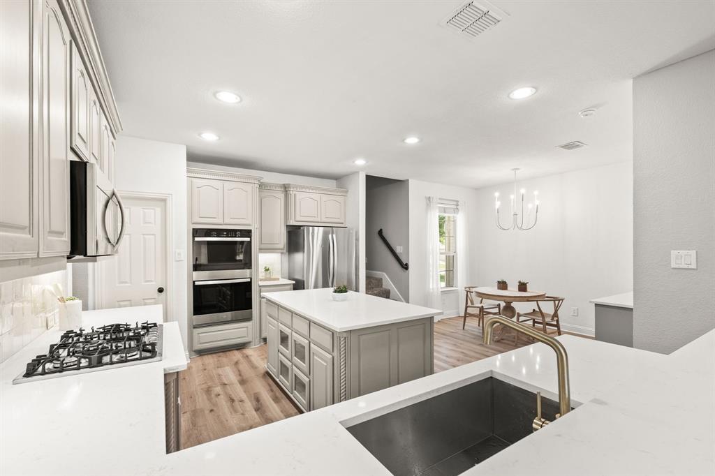 Preston Lakes - Residential