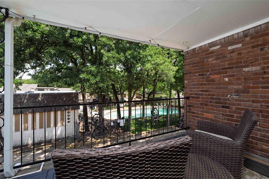 Chateau Valee - Residential