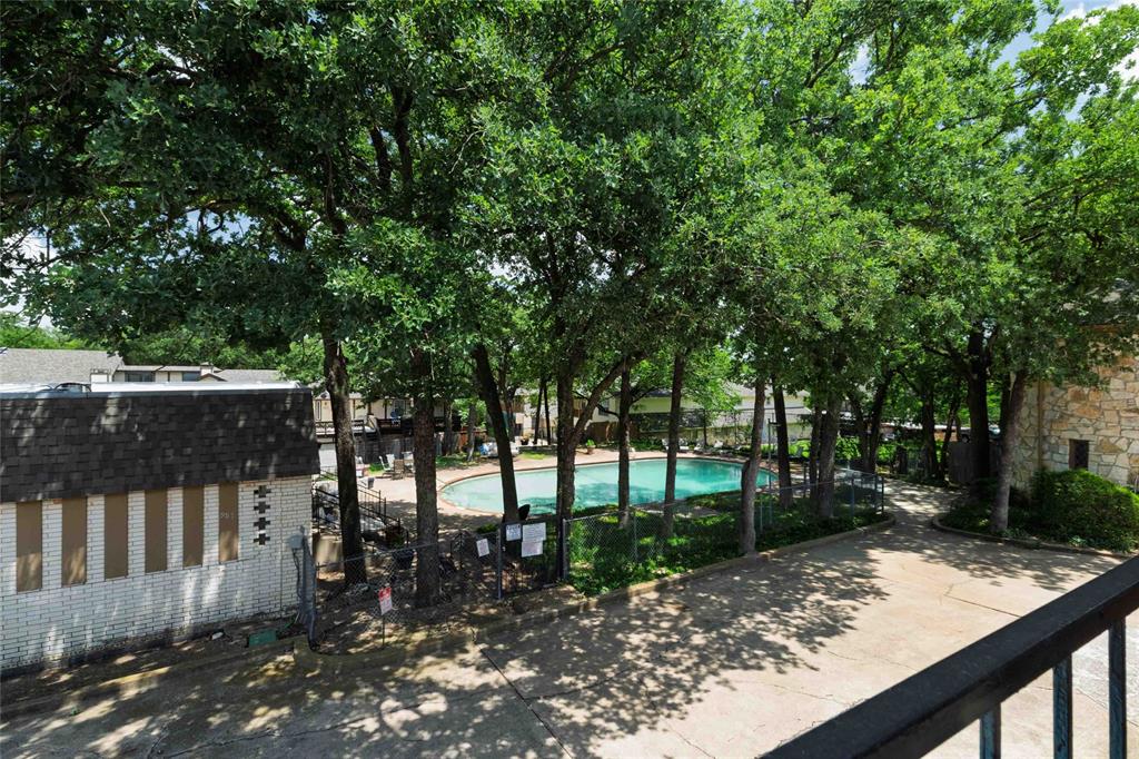 Chateau Valee - Residential