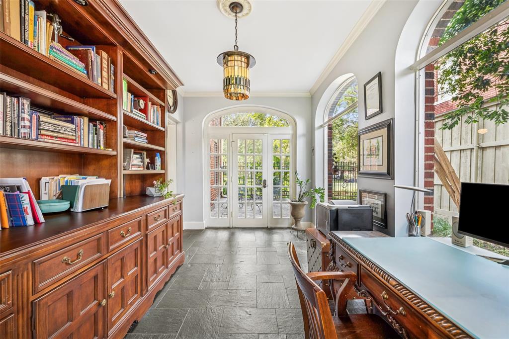 Mccarville & Bonds - Residential