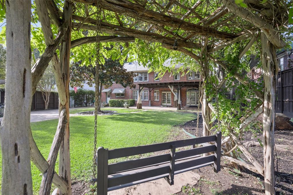 Mccarville & Bonds - Residential