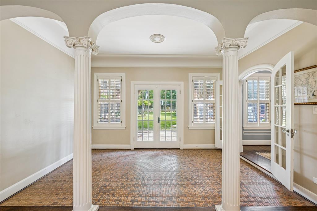 Mccarville & Bonds - Residential