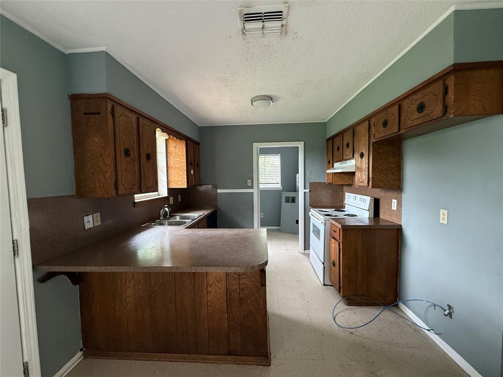 Swan Lake Sub - Residential