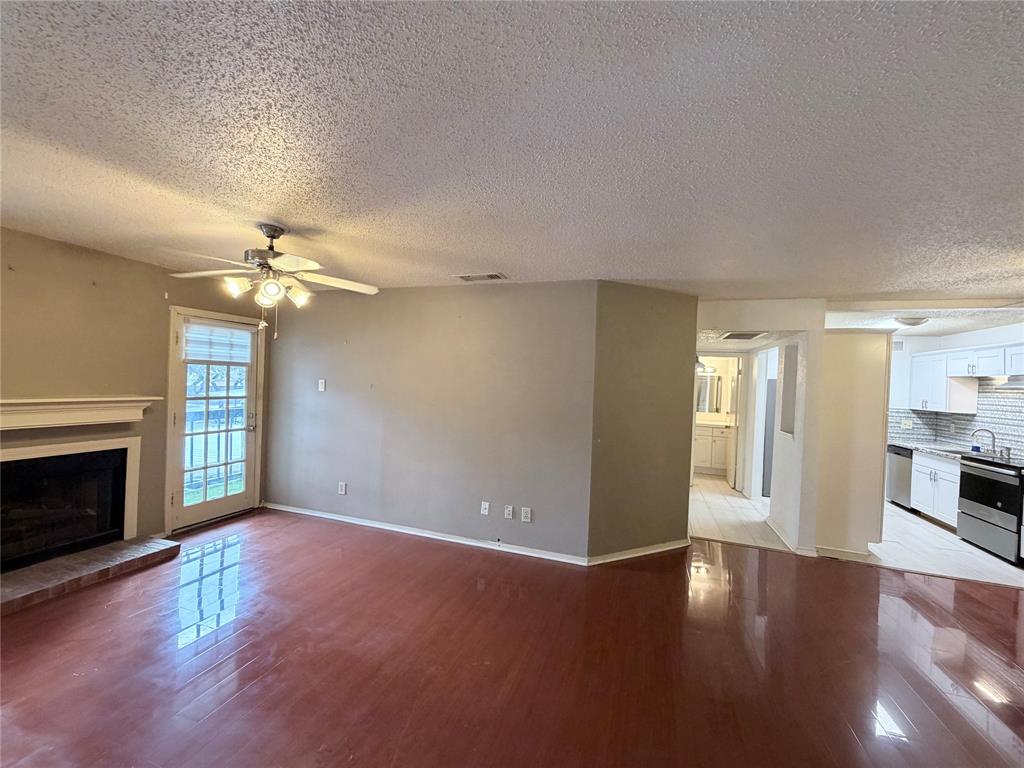 Cimarron Court Condo Ph 1 - Residential