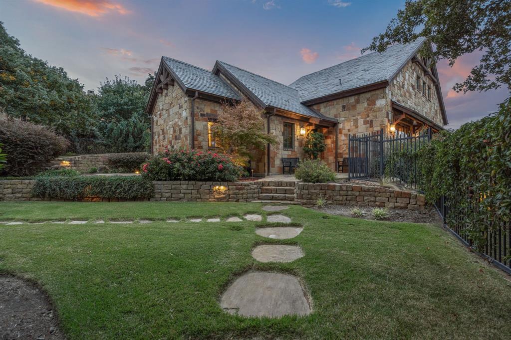 Vaquero Arthur - Residential