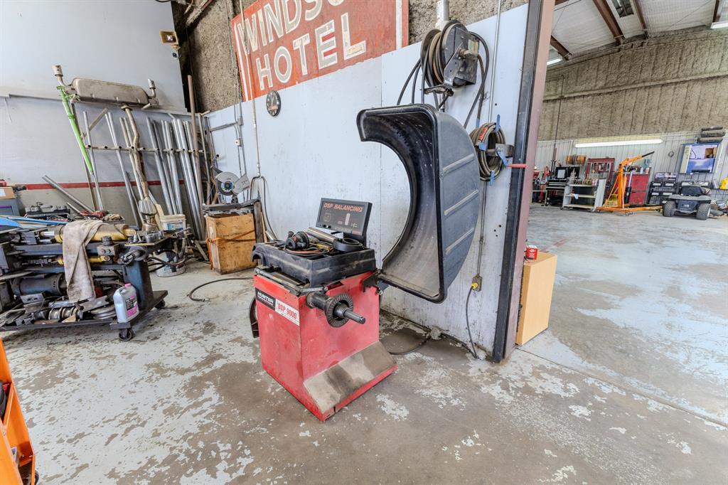 Less W Row - Commercial Sale
