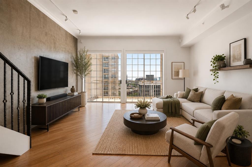 Renaissance On Turtle Creek Condo - Residential