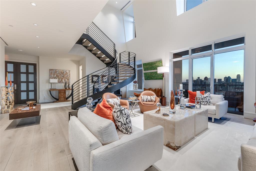 Vendome On Turtle Creek Condo - Residential
