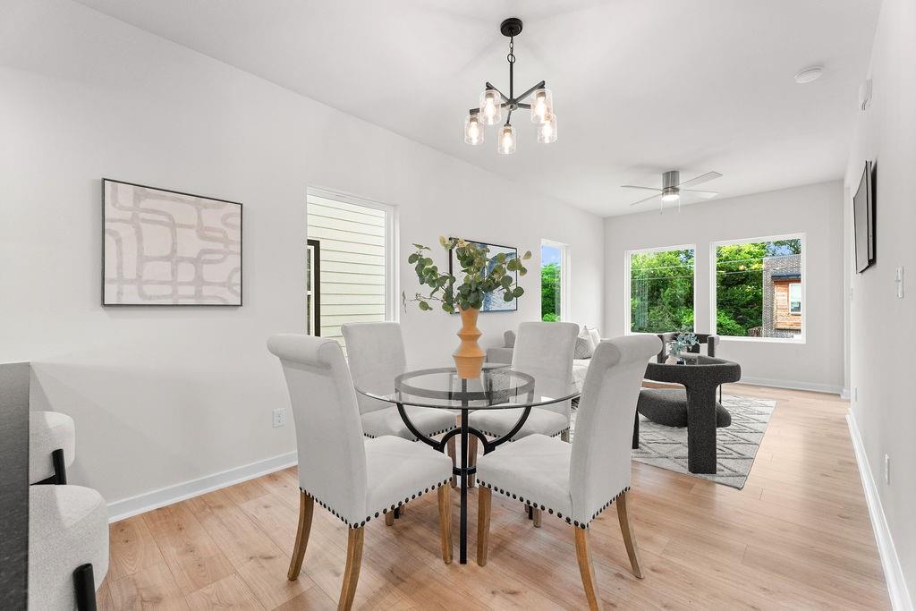 Lincoln Manor - Residential