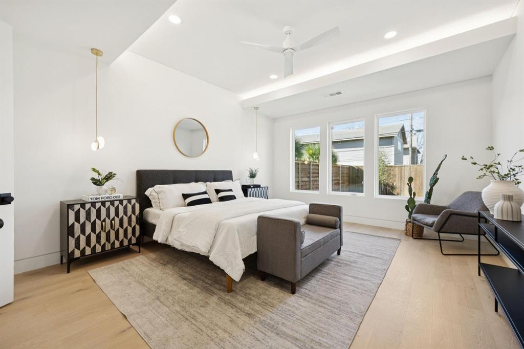 ROSS AVE ANNEX - Residential