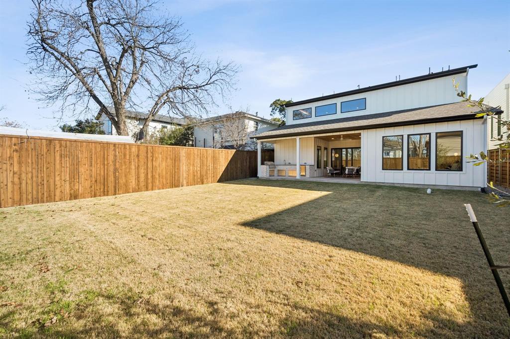 ROSS AVE ANNEX - Residential