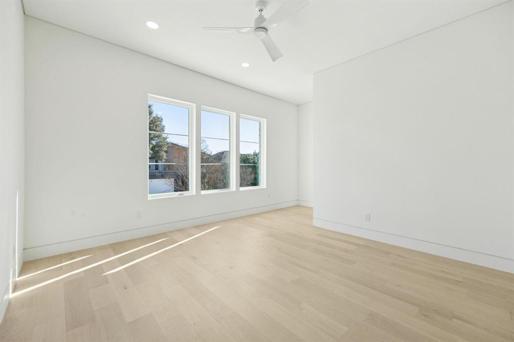 ROSS AVE ANNEX - Residential