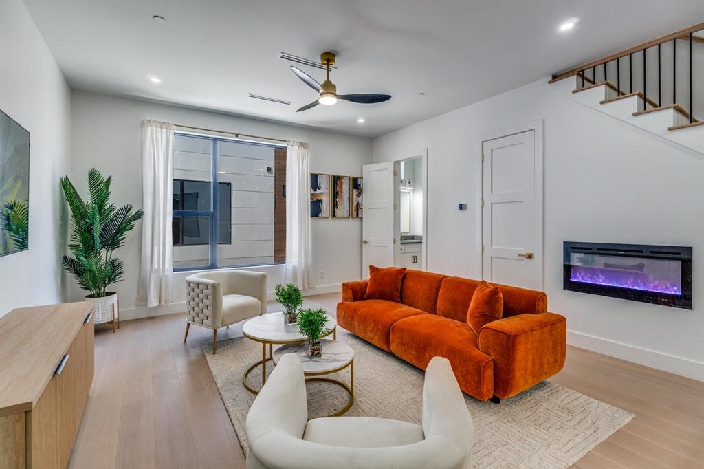 Dallas Land and Loan 03 - Residential