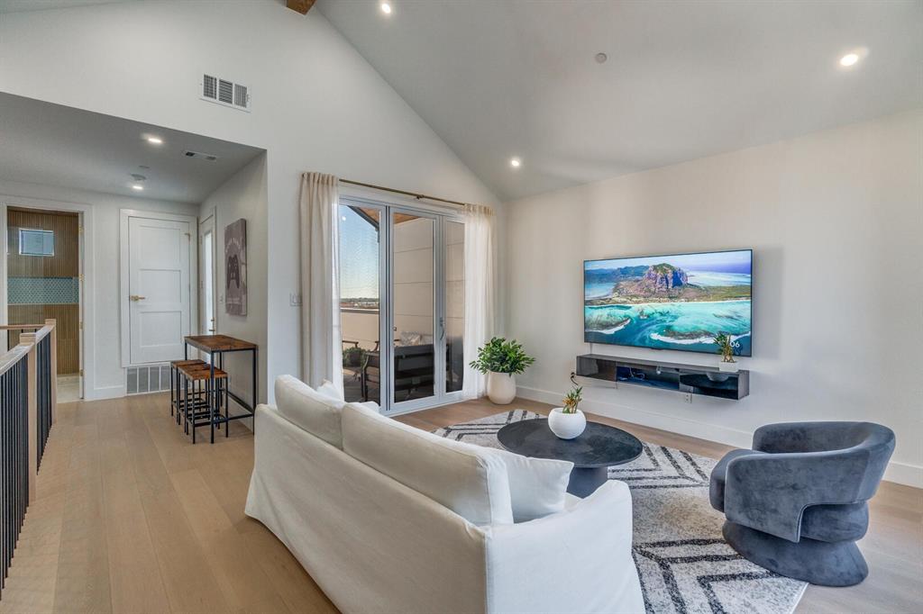 Dallas Land and Loan 03 - Residential