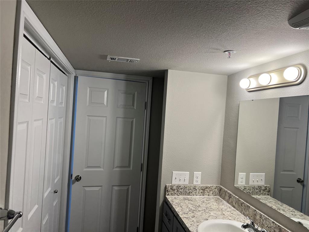 Sable Ridge Condos Ph 01-06 - Residential