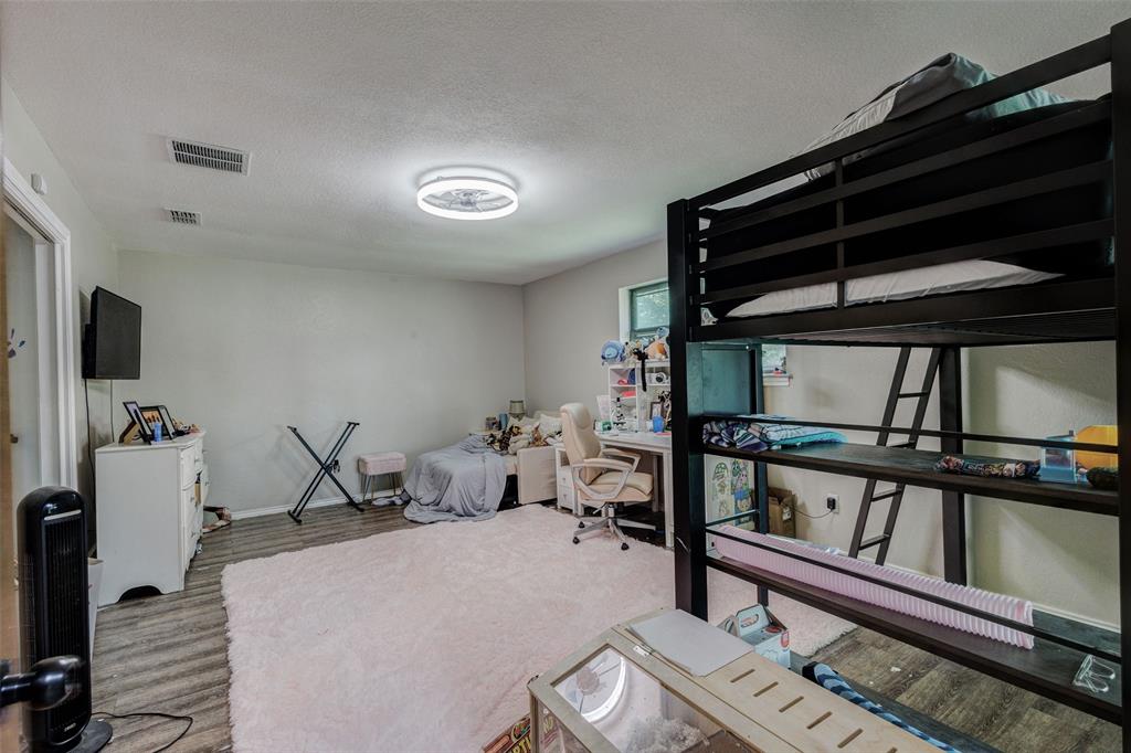 Lake Country Estates Add - Residential