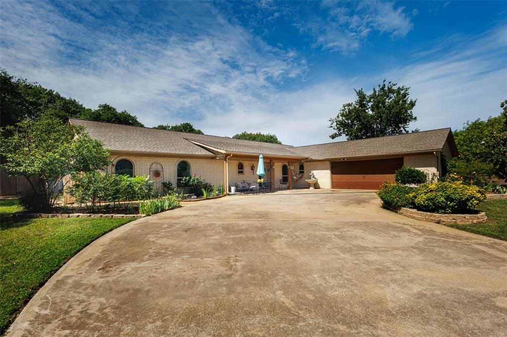Lake Country Estates Add - Residential