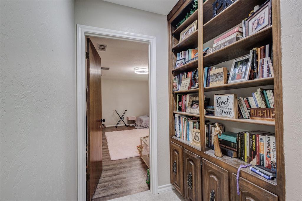 Lake Country Estates Add - Residential
