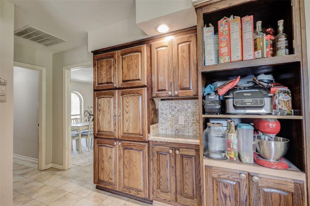 Lake Country Estates Add - Residential